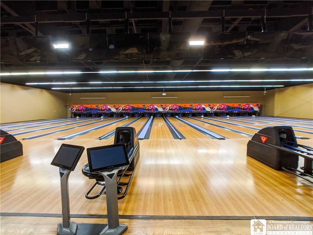 Fitness Equipment, Interior, Wood Texture Flooring