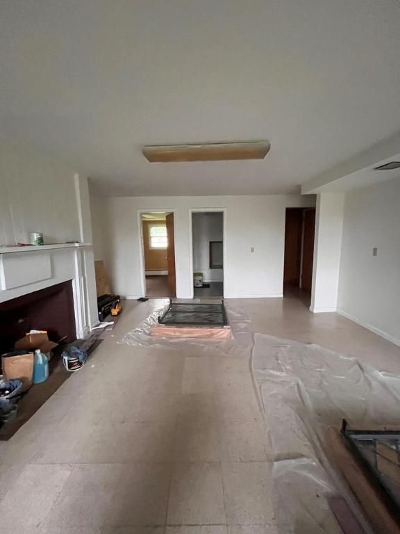 Fireplace, Interior
