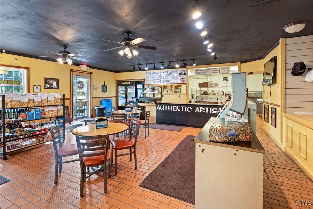Dining room, Interior, Recessed Lighting