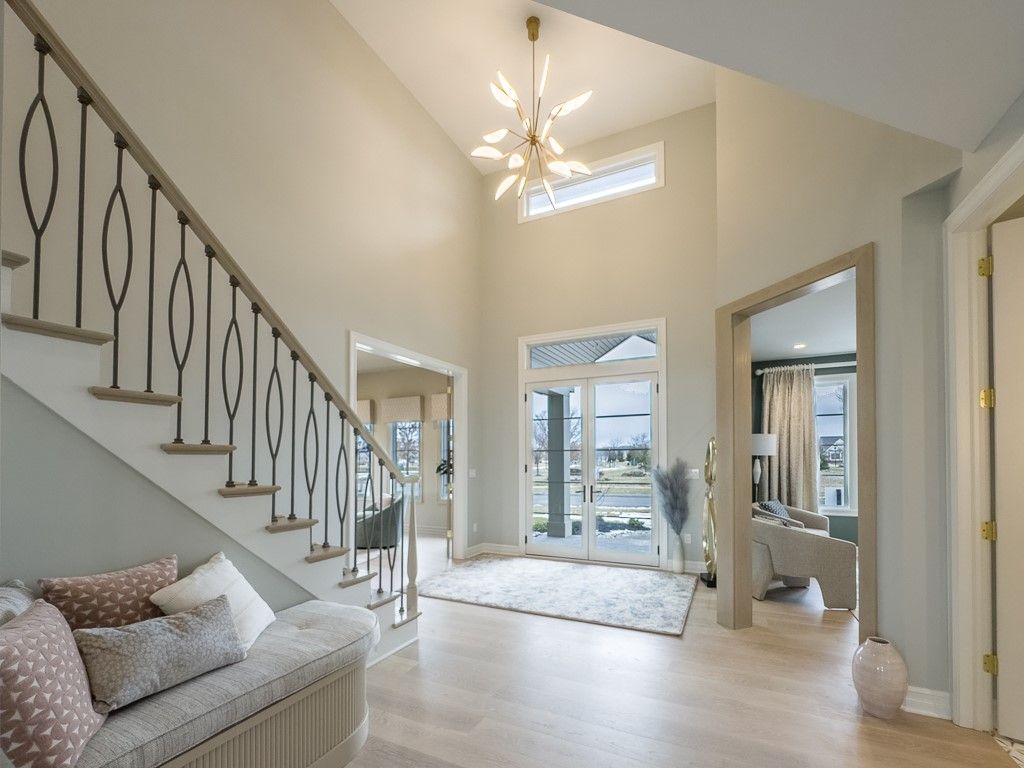 Interior, Pendant Lights, Recessed Lighting, Wood Texture Flooring