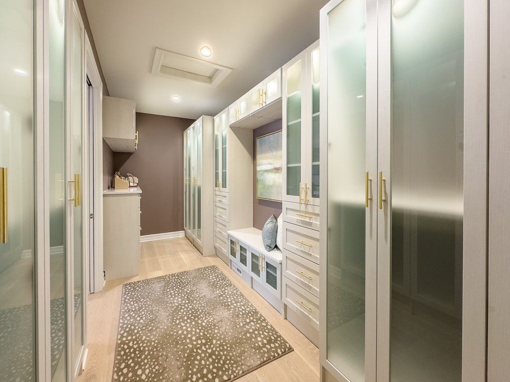 Interior, Recessed Lighting, Walk-in Closets, Wood Texture Flooring