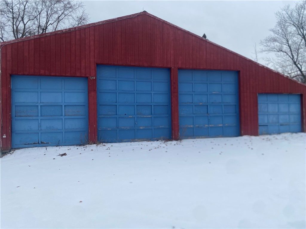 Detached Garage, Exterior