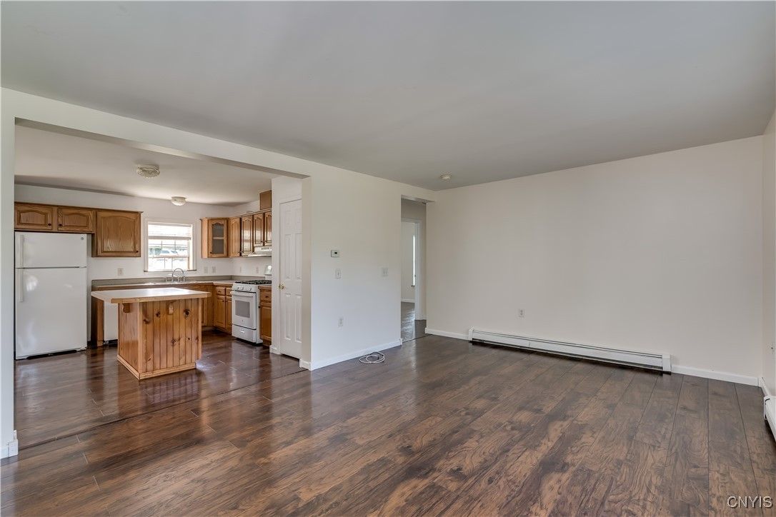 Empty room, Interior, Kitchen, Wood Texture Flooring