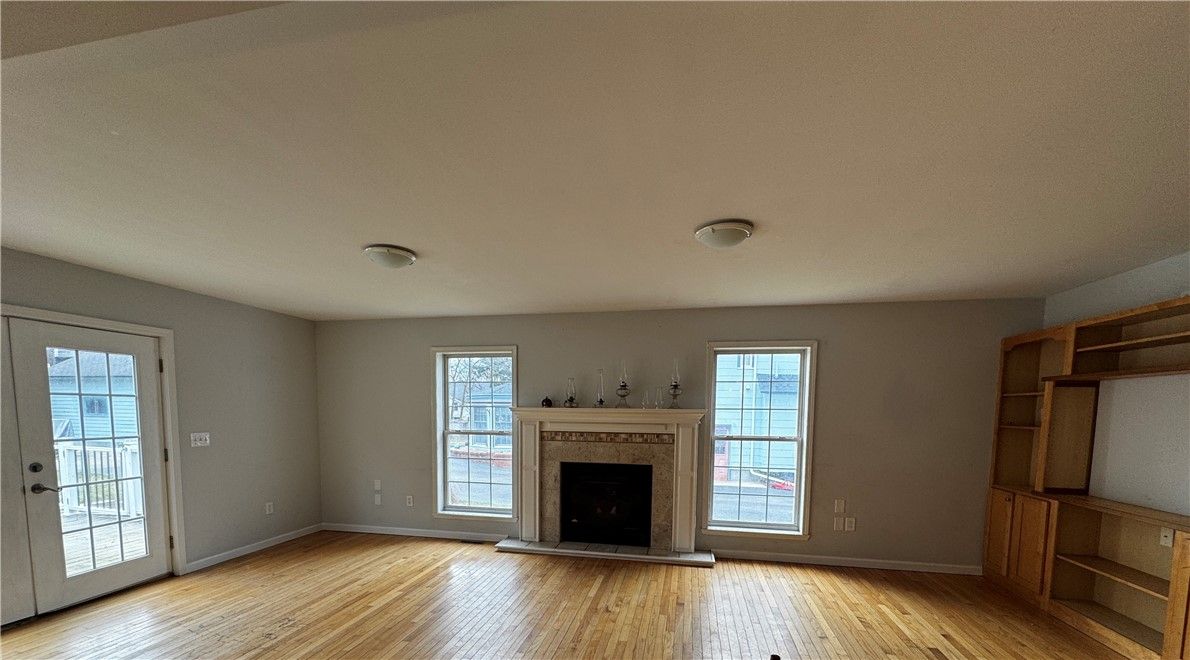 Empty room, Fireplace, Interior, Wood Texture Flooring