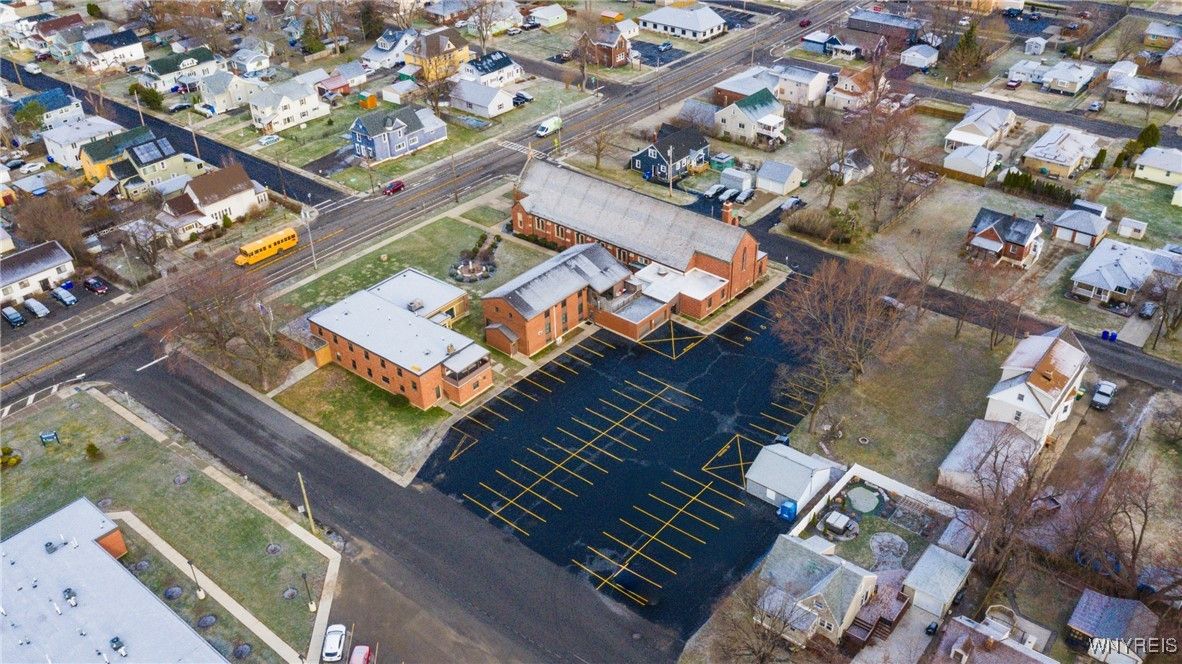 Exterior, Drone