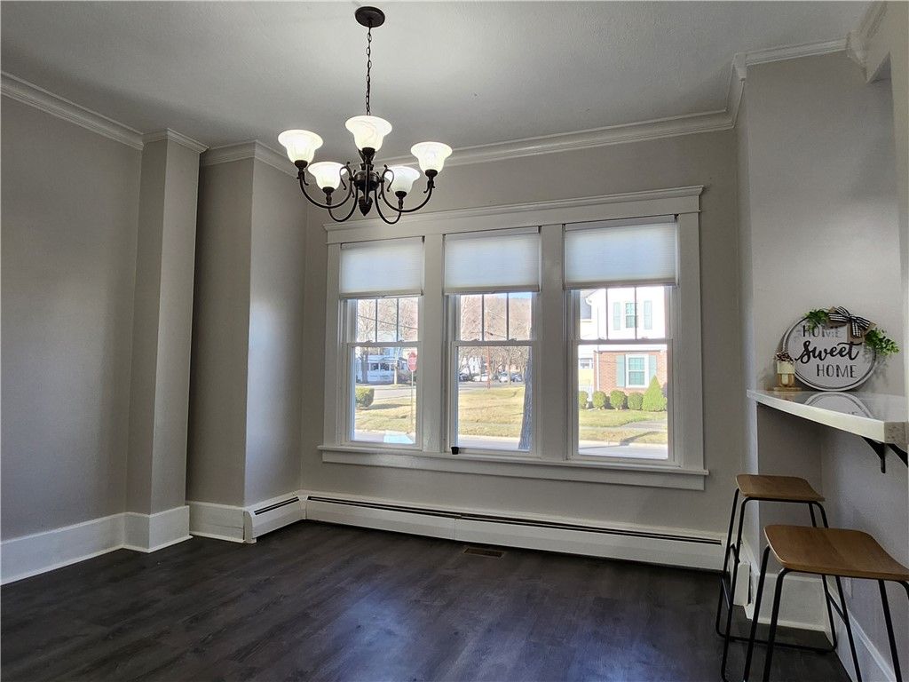 Chandelier, Empty room, Interior, Wood Texture Flooring