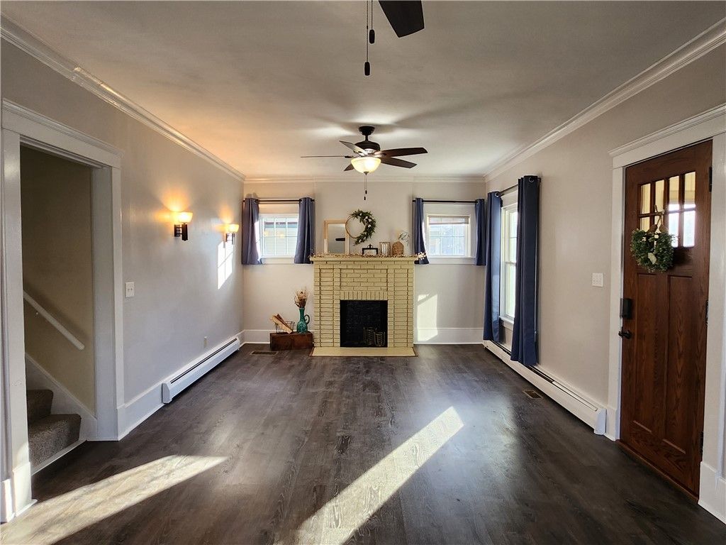 Empty room, Fireplace, Interior, Wood Texture Flooring