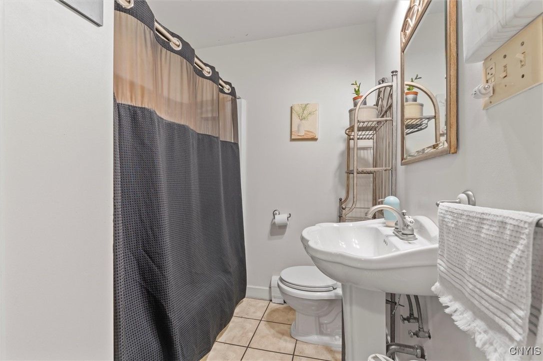 Bathroom, Interior