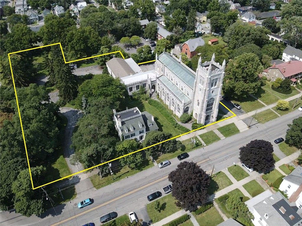 Exterior, Drone