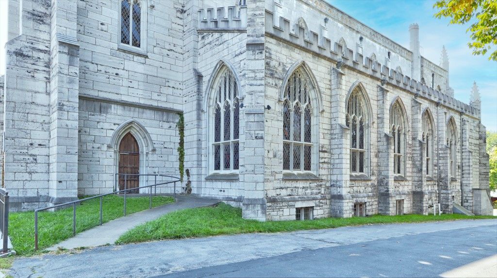 Exterior, Facade, Chicago School