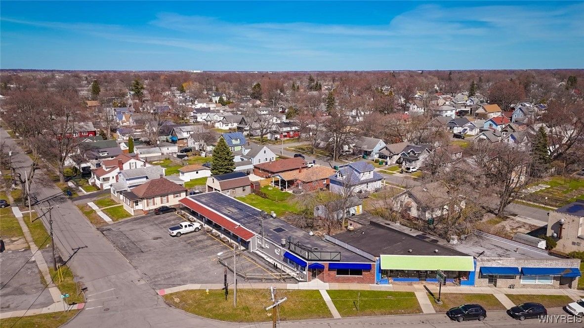 Exterior, Drone
