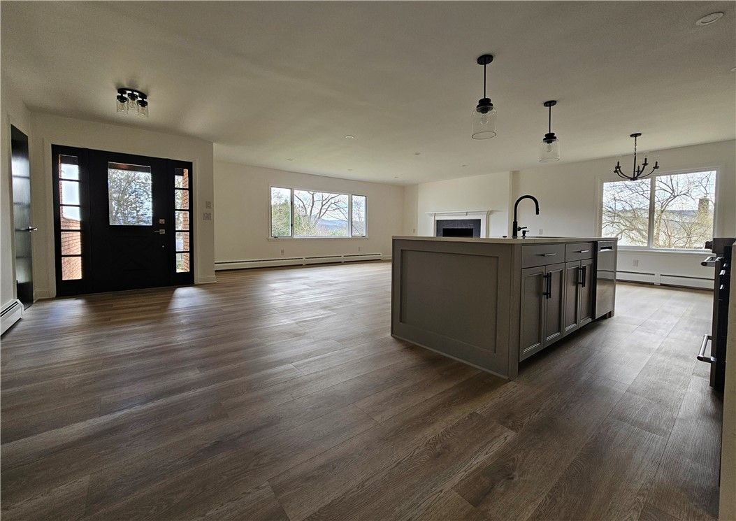 Fireplace, Interior, Kitchen, Pendant Lights, Recessed Lighting, Wood Texture Flooring