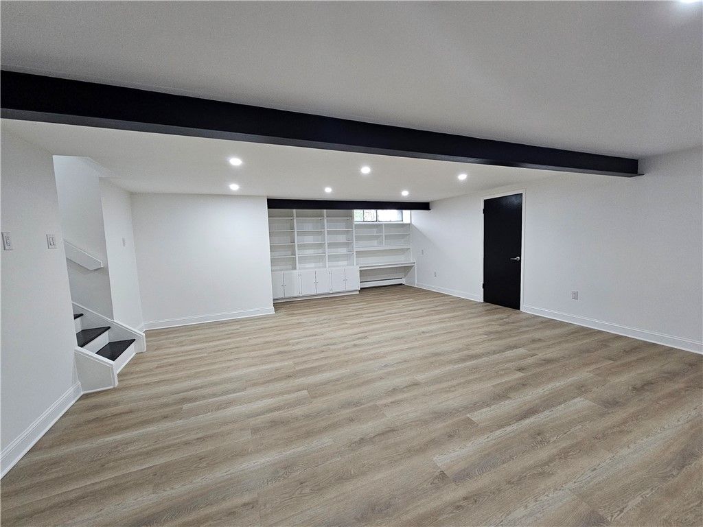 Empty room, Interior, Recessed Lighting, Wooden Beams, Wood Texture Flooring