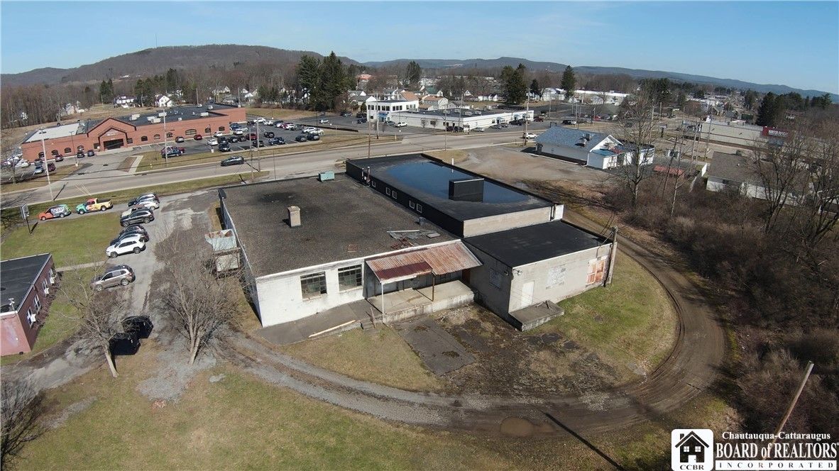 Exterior, Drone