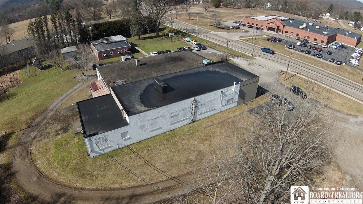 Exterior, Drone