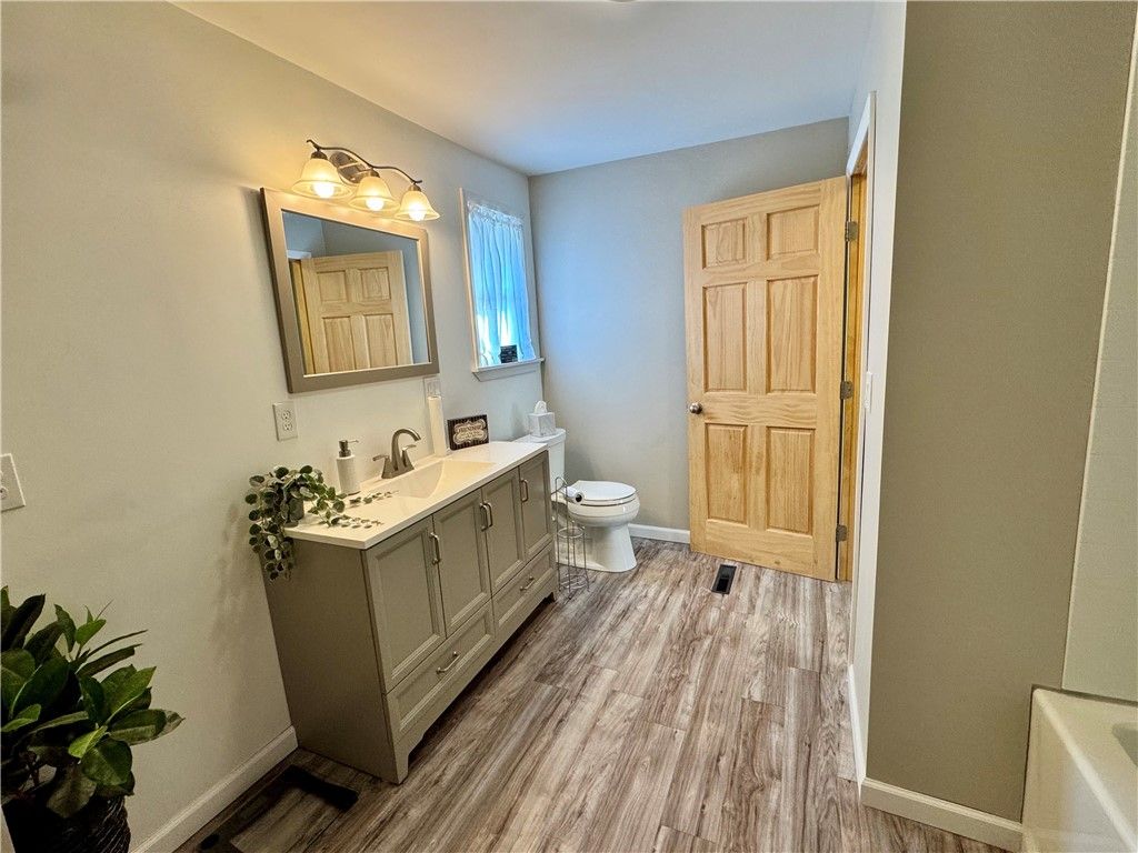 Bathroom, Interior, Wood Texture Flooring