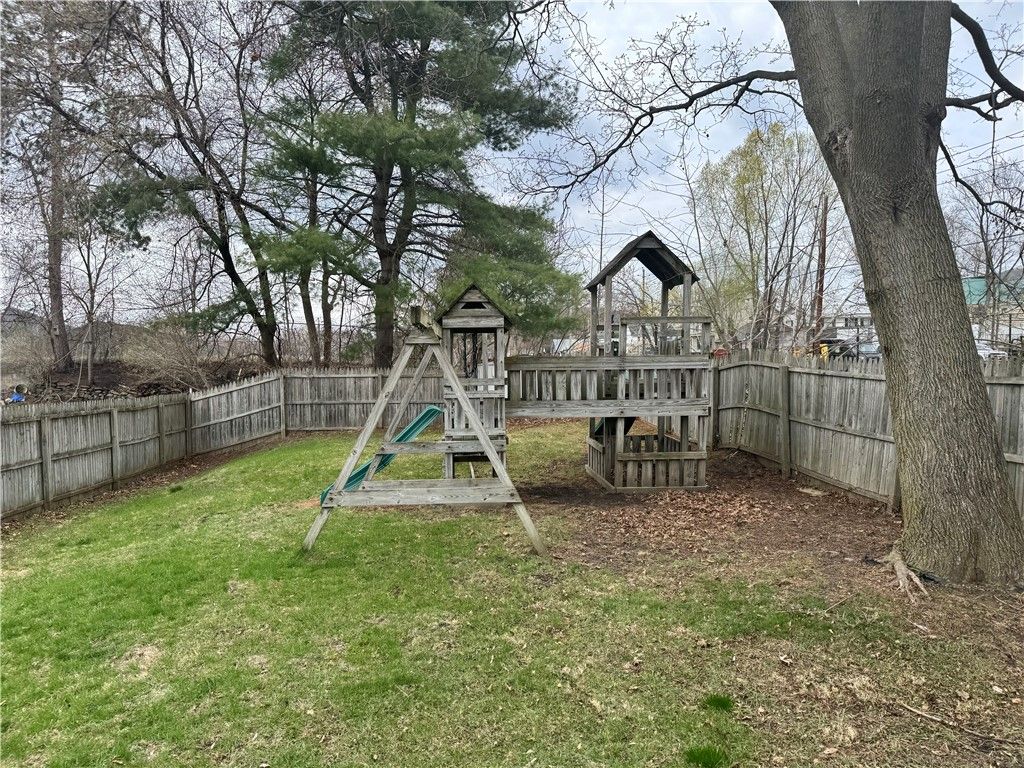 Backyard, Exterior, Playground