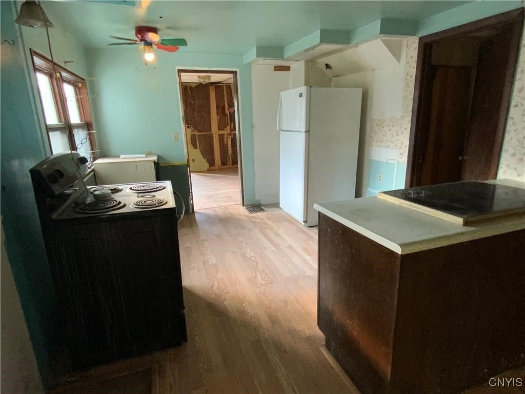 Interior, Kitchen, Wood Texture Flooring