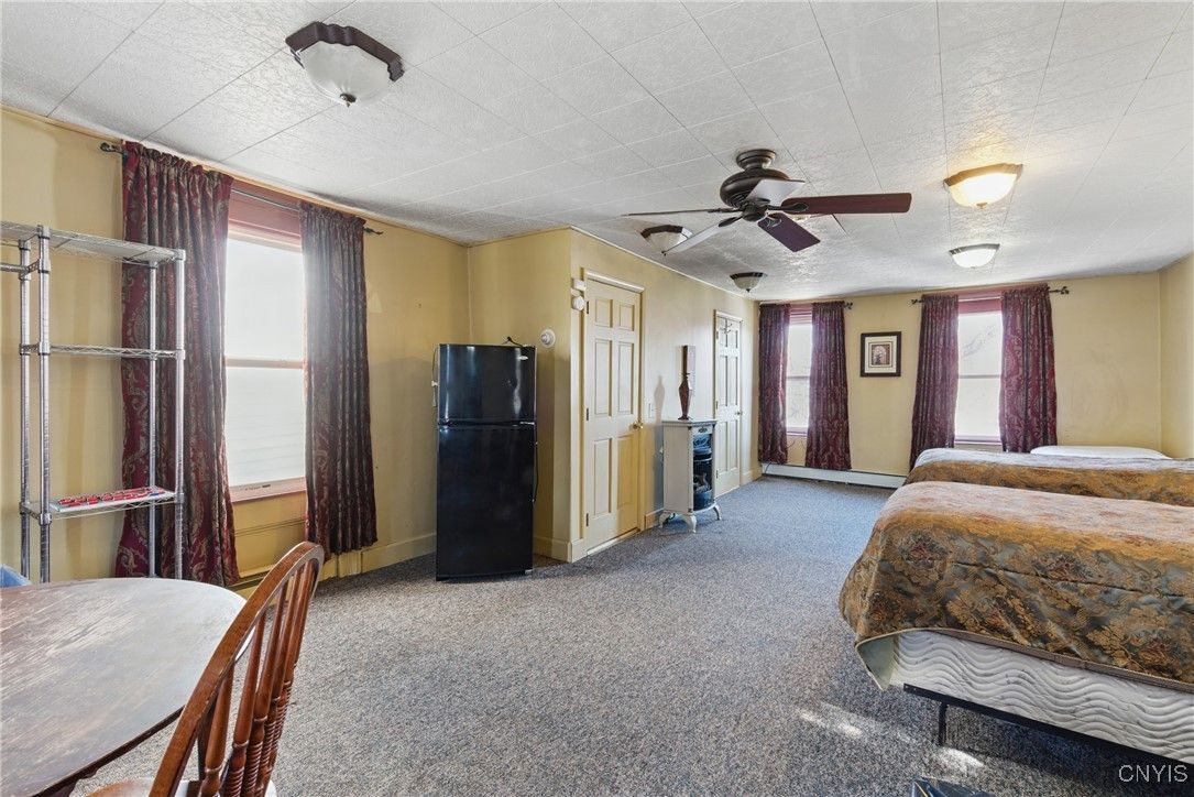 Dining room, Interior