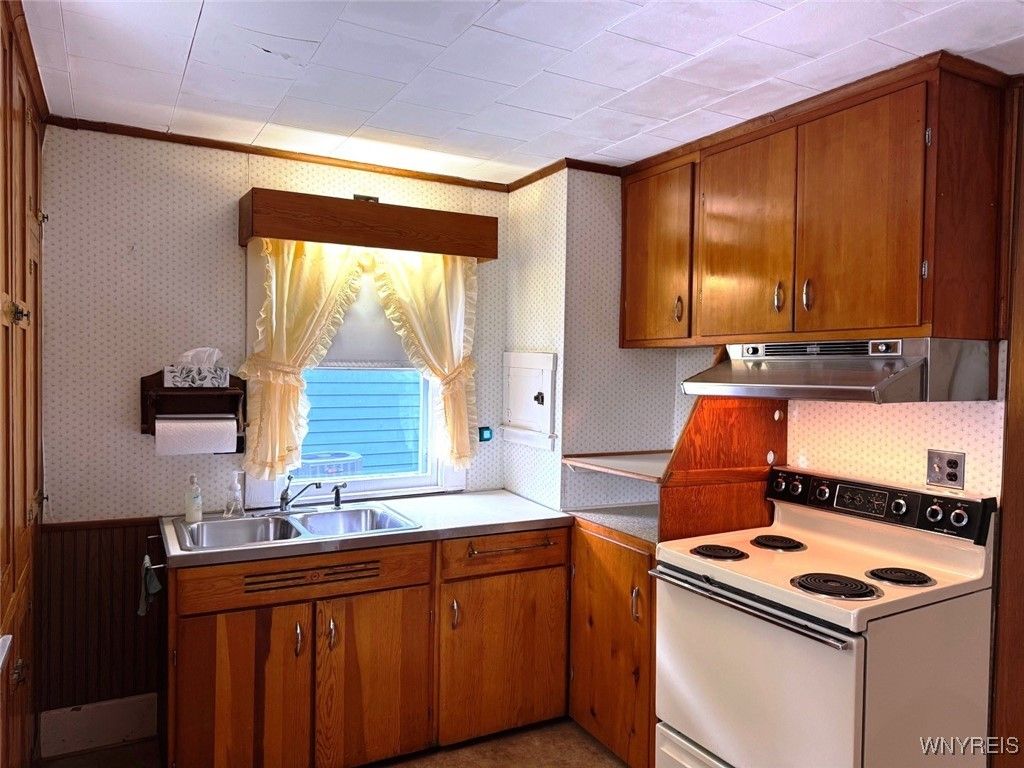 Interior, Kitchen