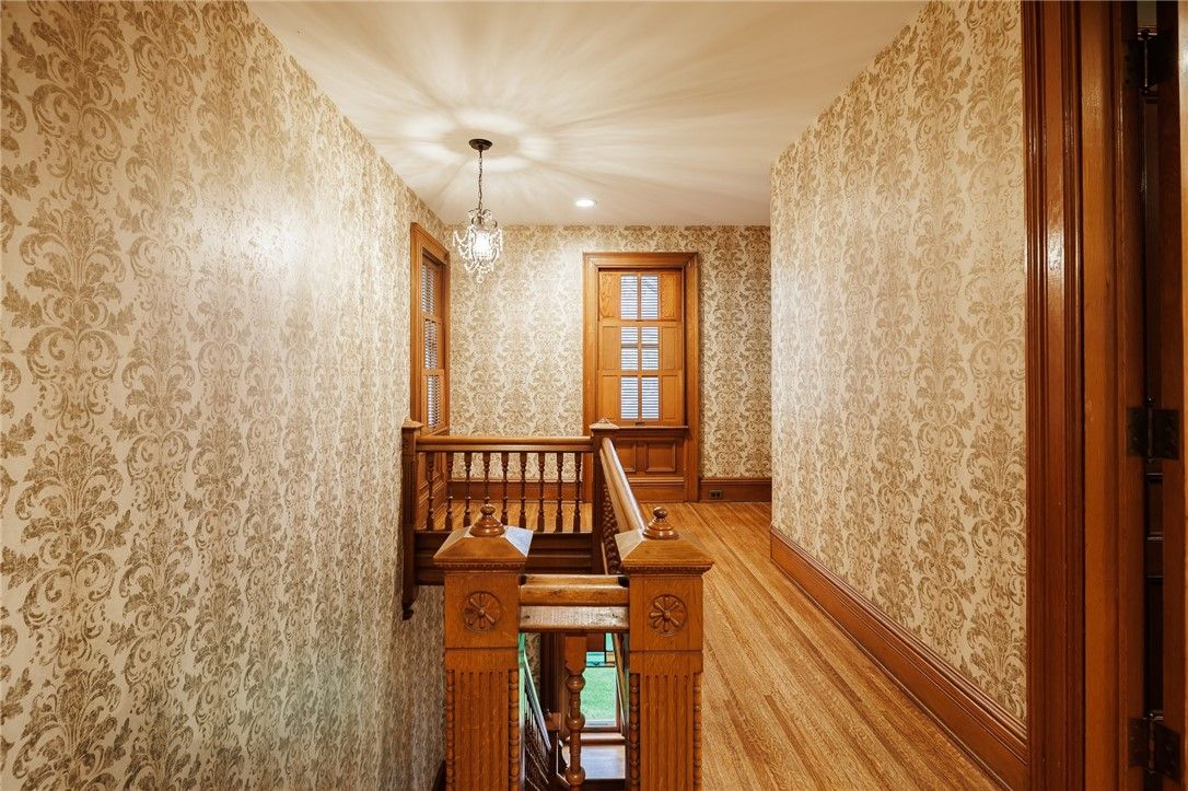 Chandelier, Interior, Recessed Lighting, Wood Texture Flooring