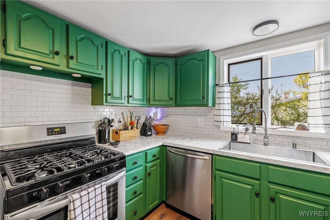 Interior, Kitchen, Stainless Steel Appliances, Wood Texture Flooring