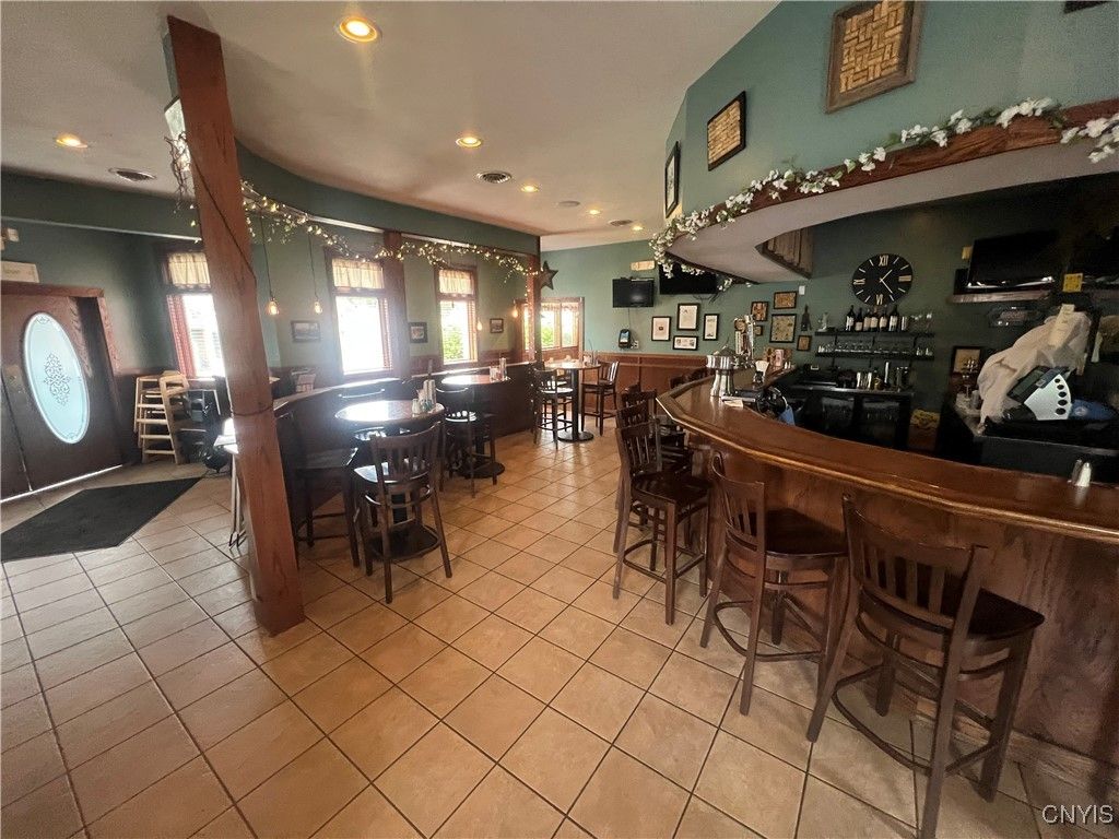 Dining room, Interior, Recessed Lighting