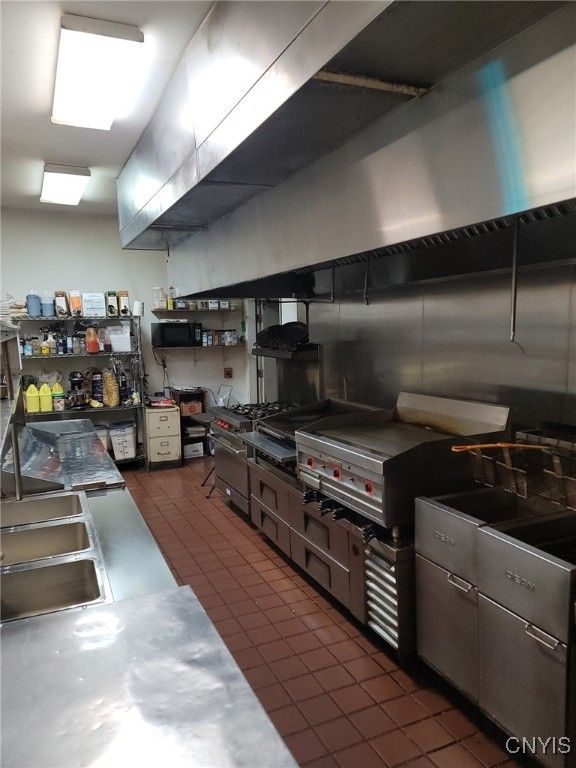 Interior, Kitchen, Stainless Steel Appliances