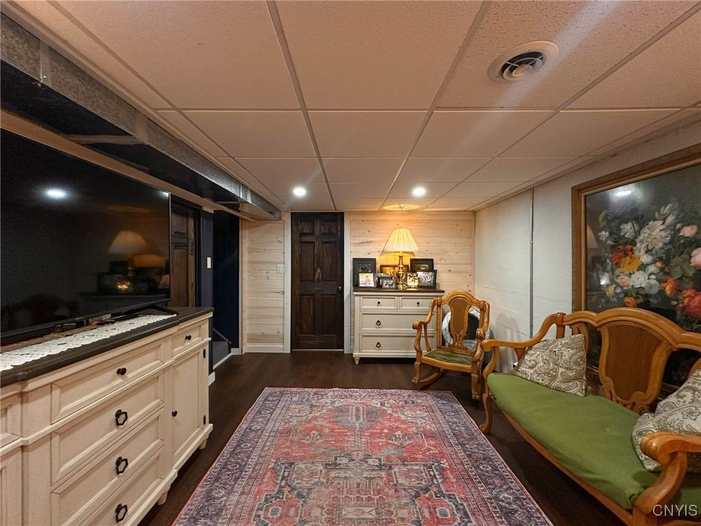 Interior, Recessed Lighting, Wood Texture Flooring, Wooden Walls
