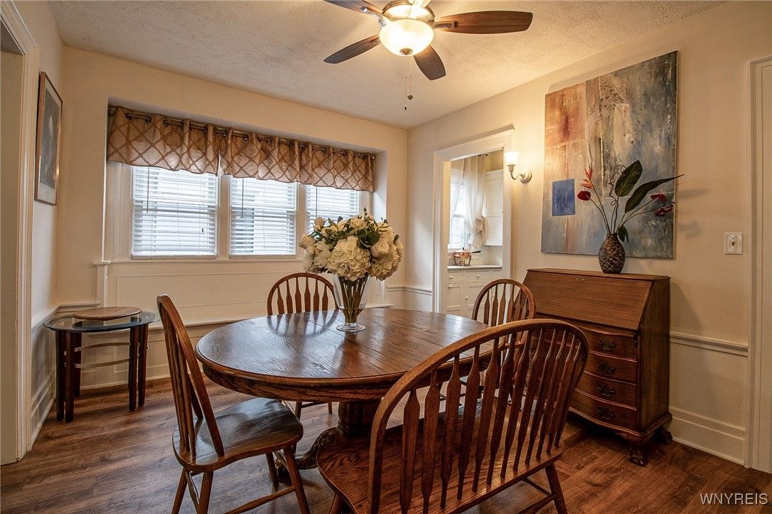 Dining room, Interior, Wood Texture Flooring