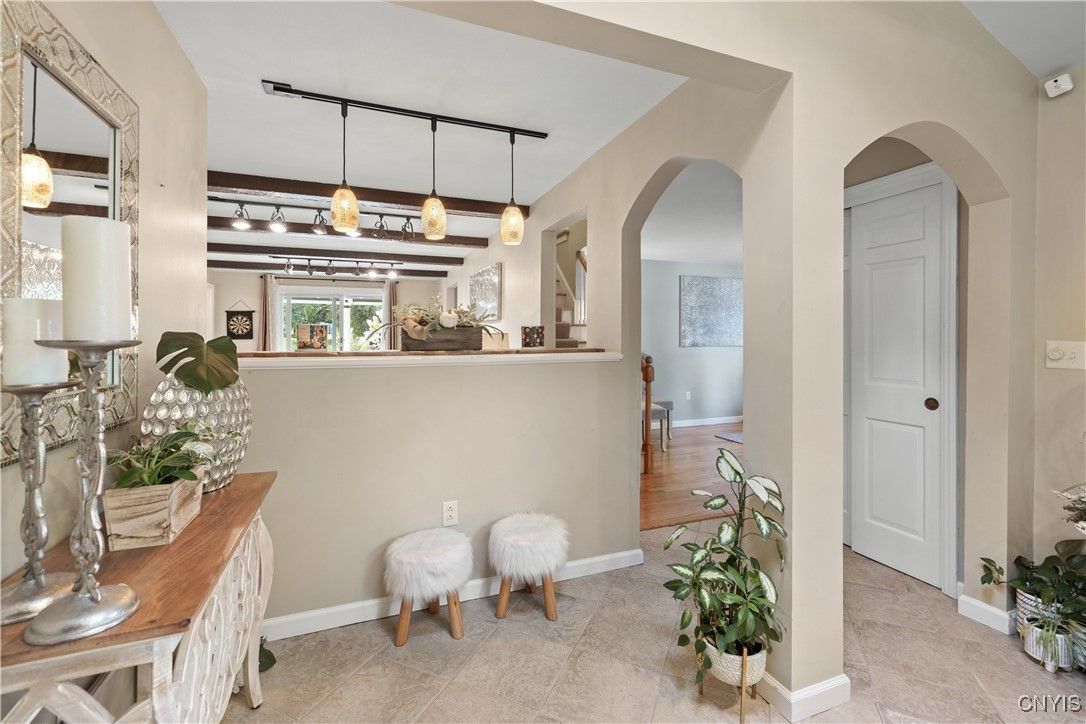 Dining room, Interior, Pendant Lights