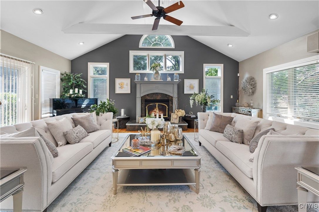 Fireplace, Interior, Living room, Piano, Recessed Lighting