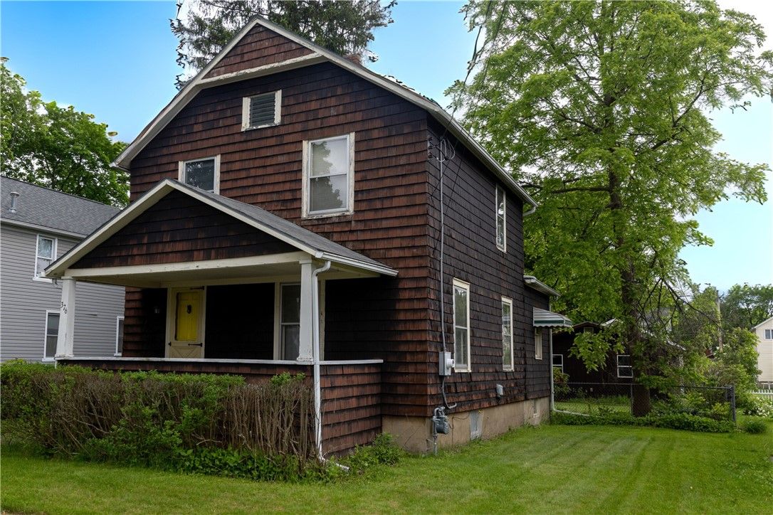 Exterior, Facade, American Craftsman