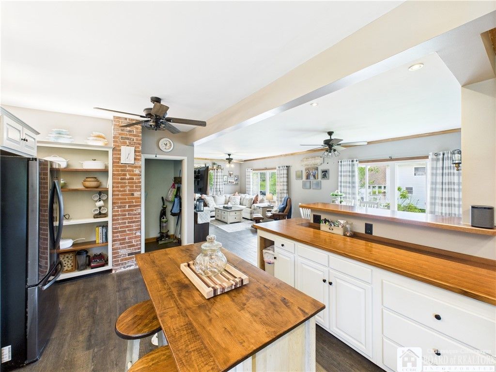 Dining room, Interior, Kitchen, Living room, Recessed Lighting, Wood Texture Flooring