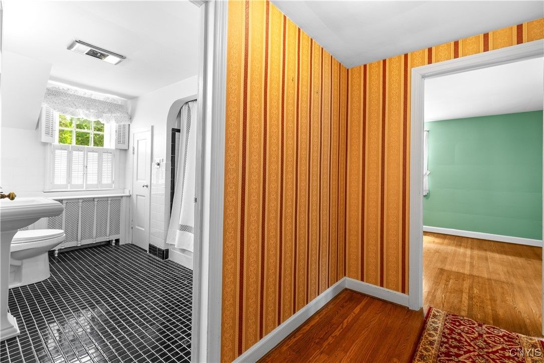 Bathroom, Interior, Wood Texture Flooring