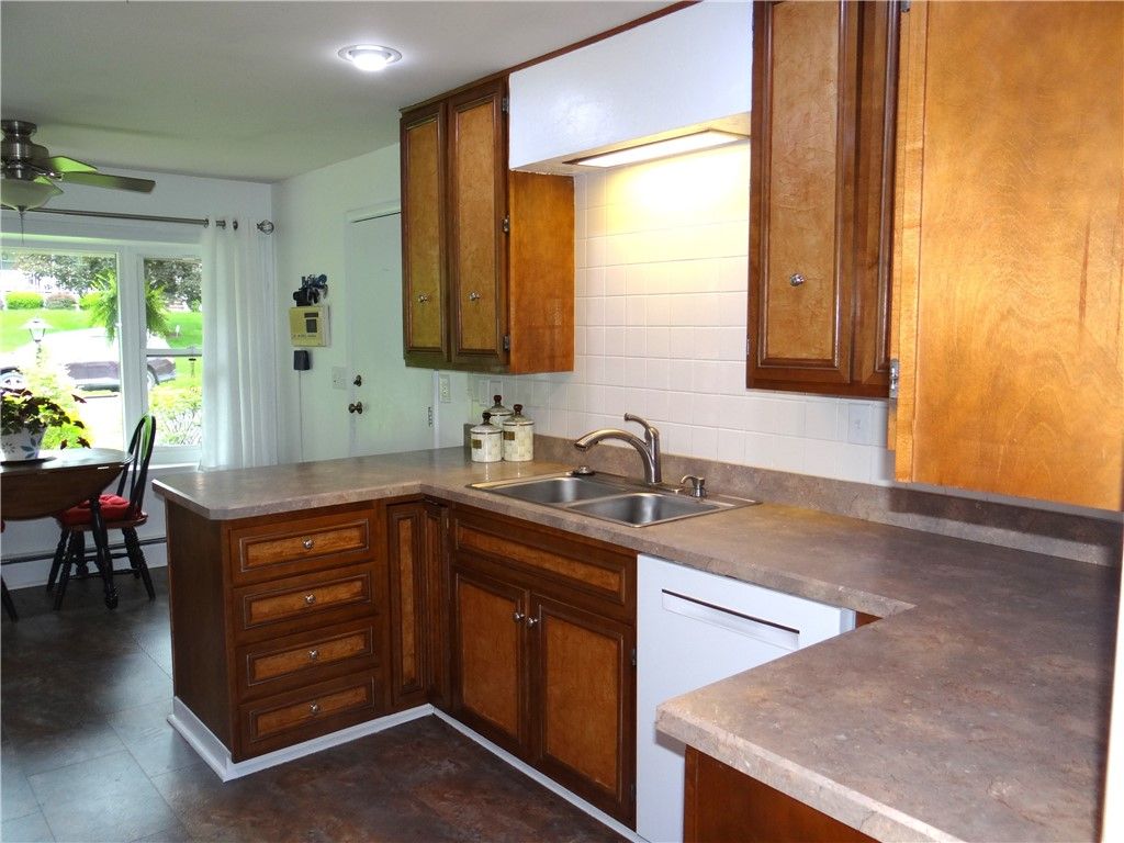 Dining room, Interior, Kitchen, Recessed Lighting