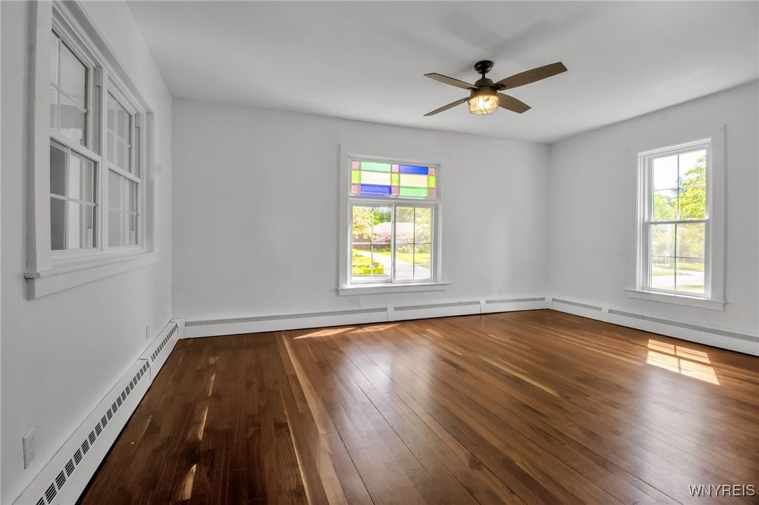 Empty room, Interior, Wood Texture Flooring
