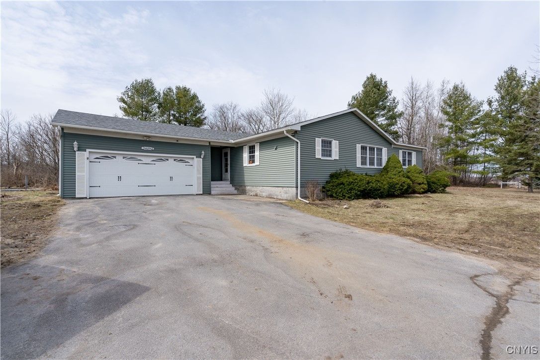 Attached, Backyard, Exterior, Facade, Ranch