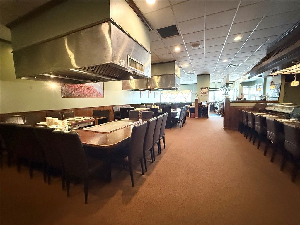 Dining room, Interior, Kitchen, Pendant Lights, Recessed Lighting