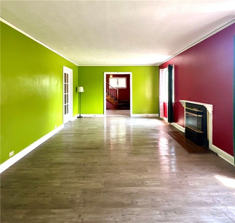 Empty room, Fireplace, Interior, Wood Texture Flooring
