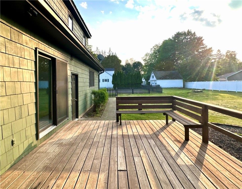 Backyard, Exterior, Water
