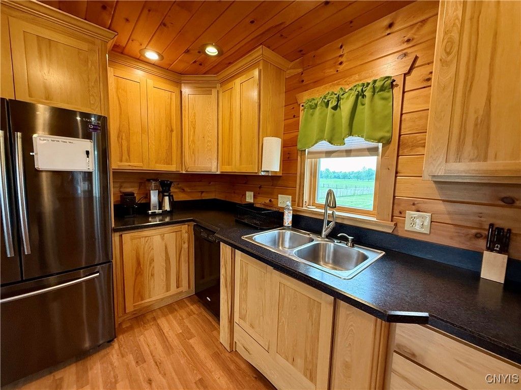 Interior, Kitchen, Recessed Lighting, Wooden Ceilings, Wood Texture Flooring, Wooden Walls