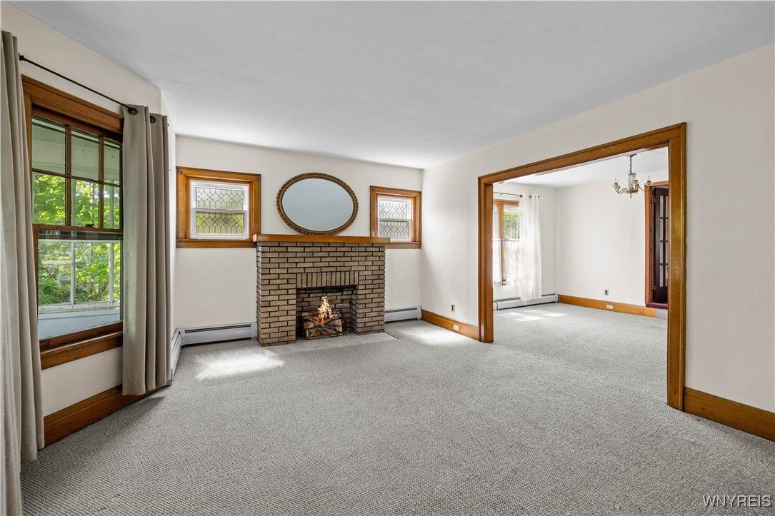 Empty room, Fireplace, Interior