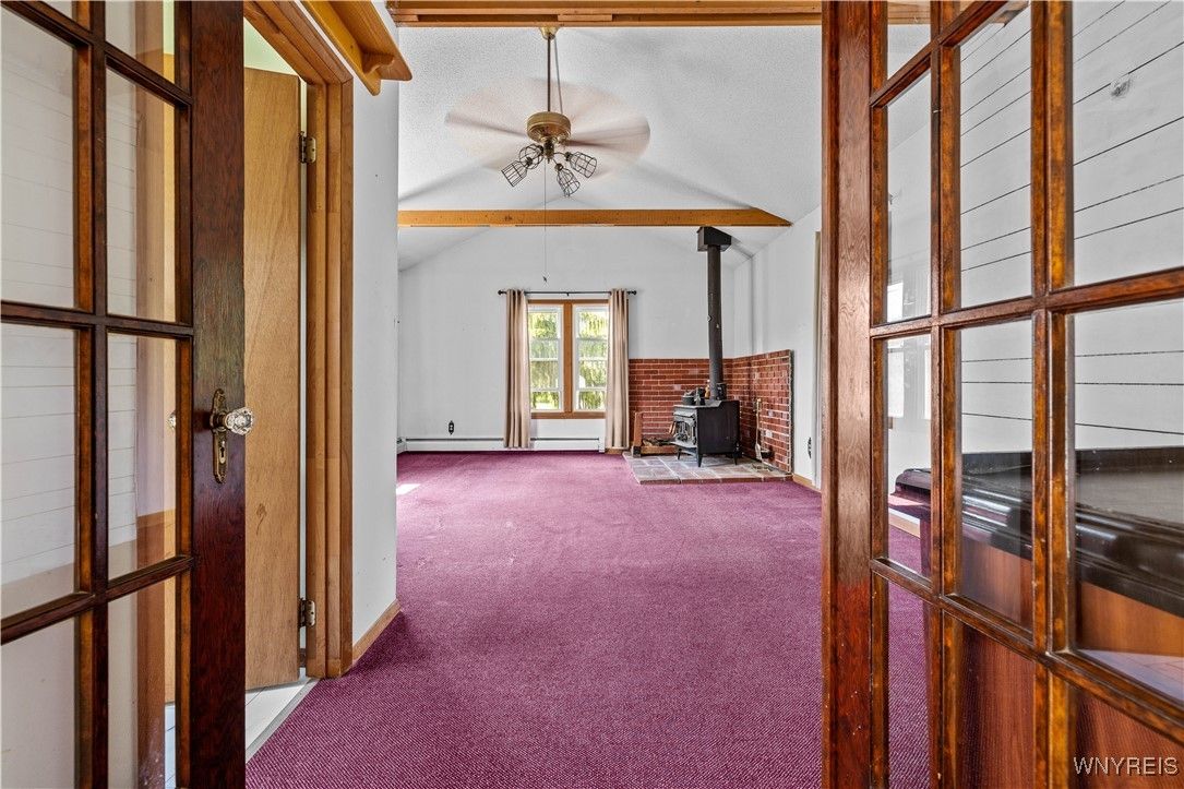 Empty room, Fireplace, Interior