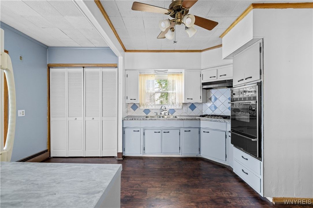 Interior, Kitchen, Wood Texture Flooring