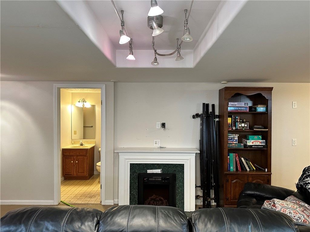 Bathroom, Fireplace, Interior, Pendant Lights