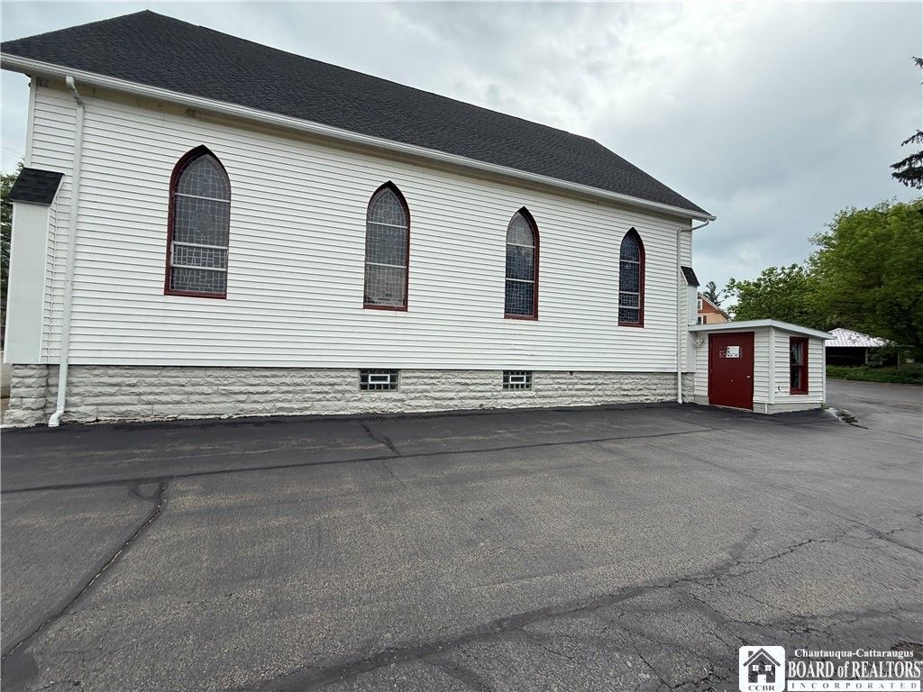 Detached Garage, Exterior