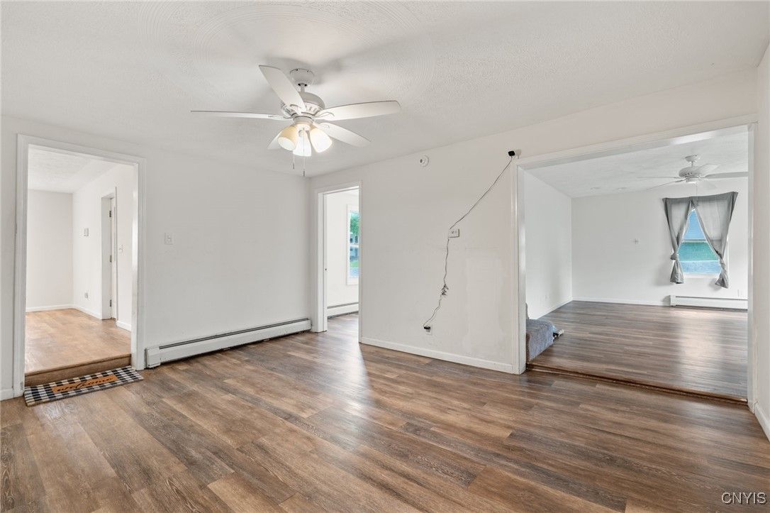 Empty room, Interior, Wood Texture Flooring
