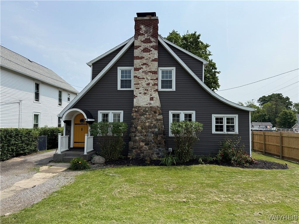 Backyard, Exterior, Facade, A Frame