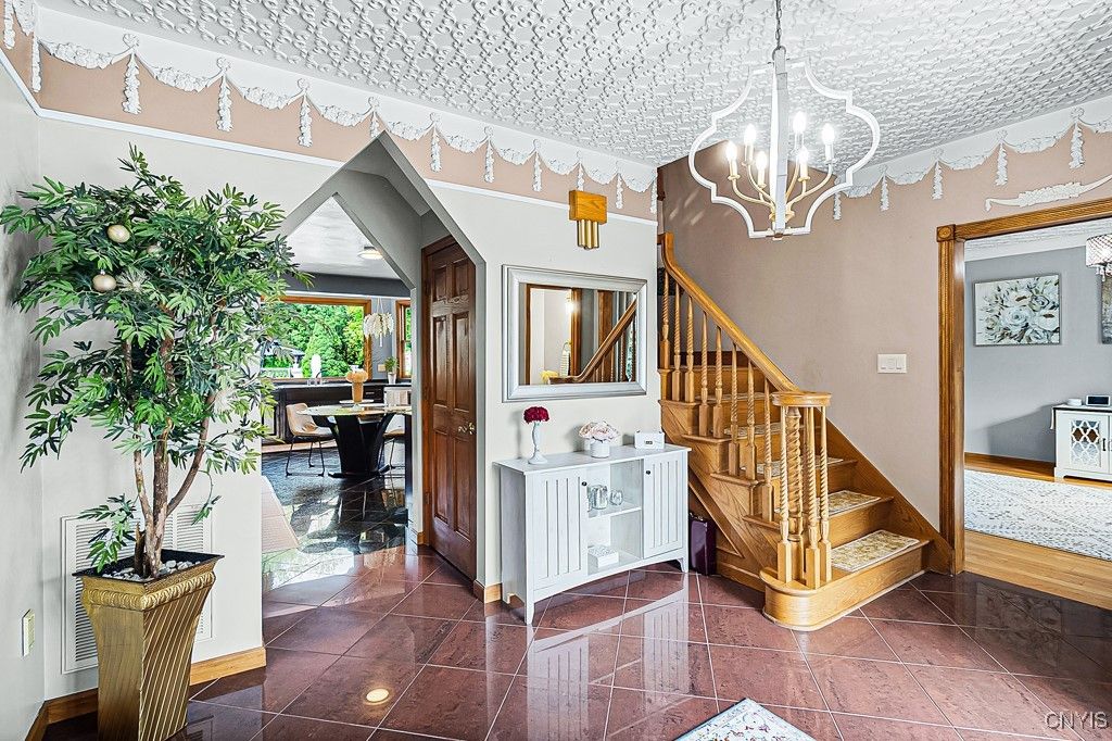 Chandelier, Dining room, Interior